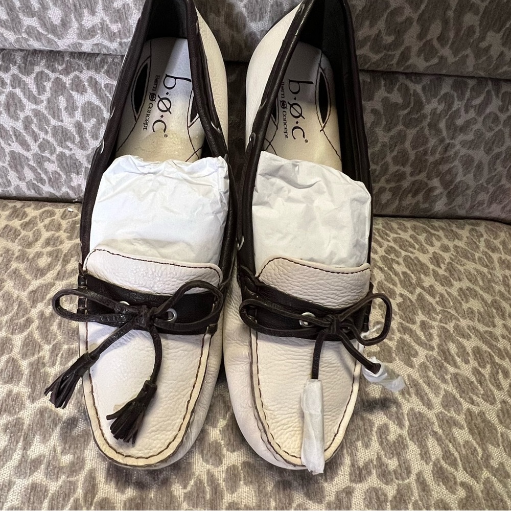 Loafers - Picture 2 of 6